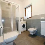 Lägenhet Casa Bruna, 3-room With Private Garden