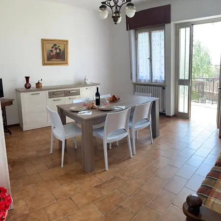 Casa Bruna, 3-room With Private Garden *
