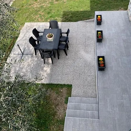 Casa Bruna, 3-room With Private Garden Apartamento