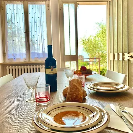 Apartamento Casa Bruna, 3-room With Private Garden Torri Del Benaco
